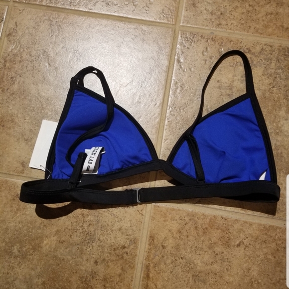 NEW Design Lab Bikini top,   Xl - Picture 2 of 3